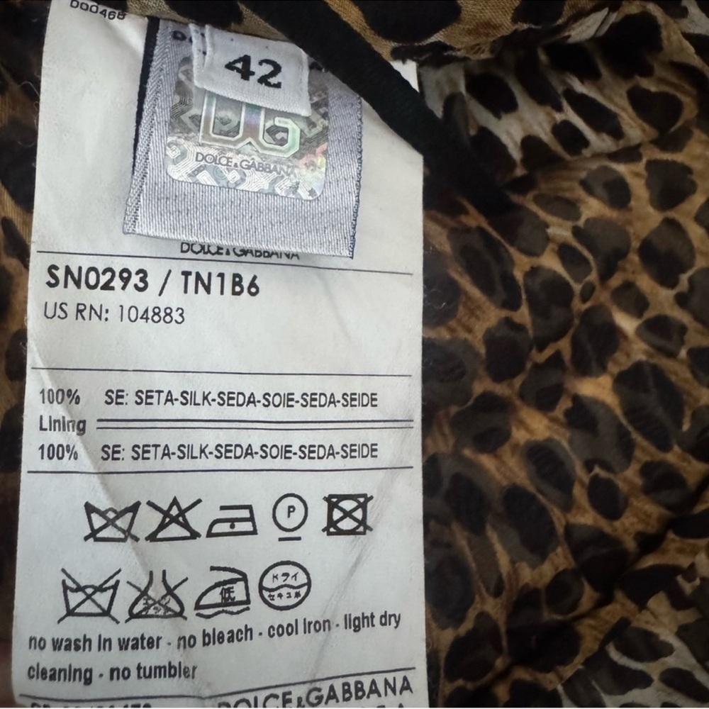 Dolce & Gabbana Silk Animal Print Top - Picture 9 of 12